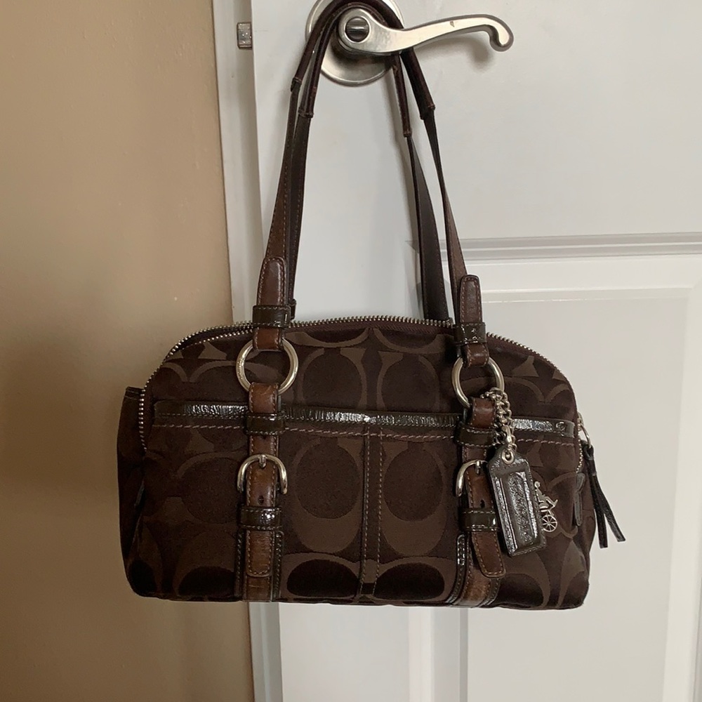 Coach divider purse